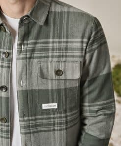 Alternative view of TenneckM.